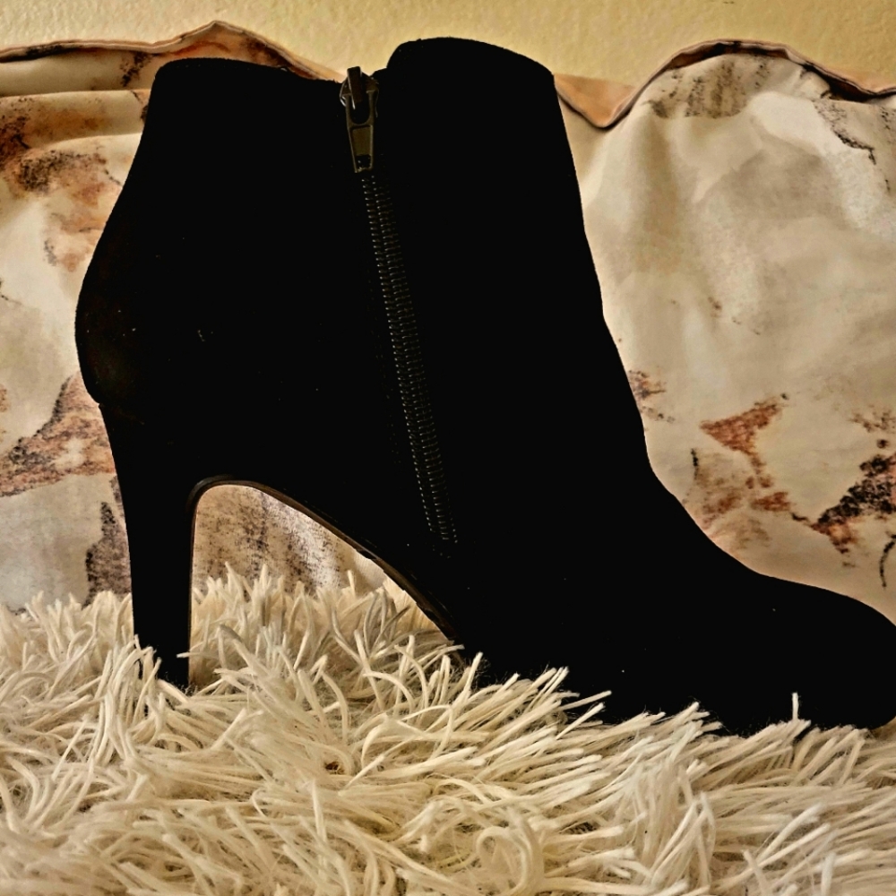Madden Girl high heel boots